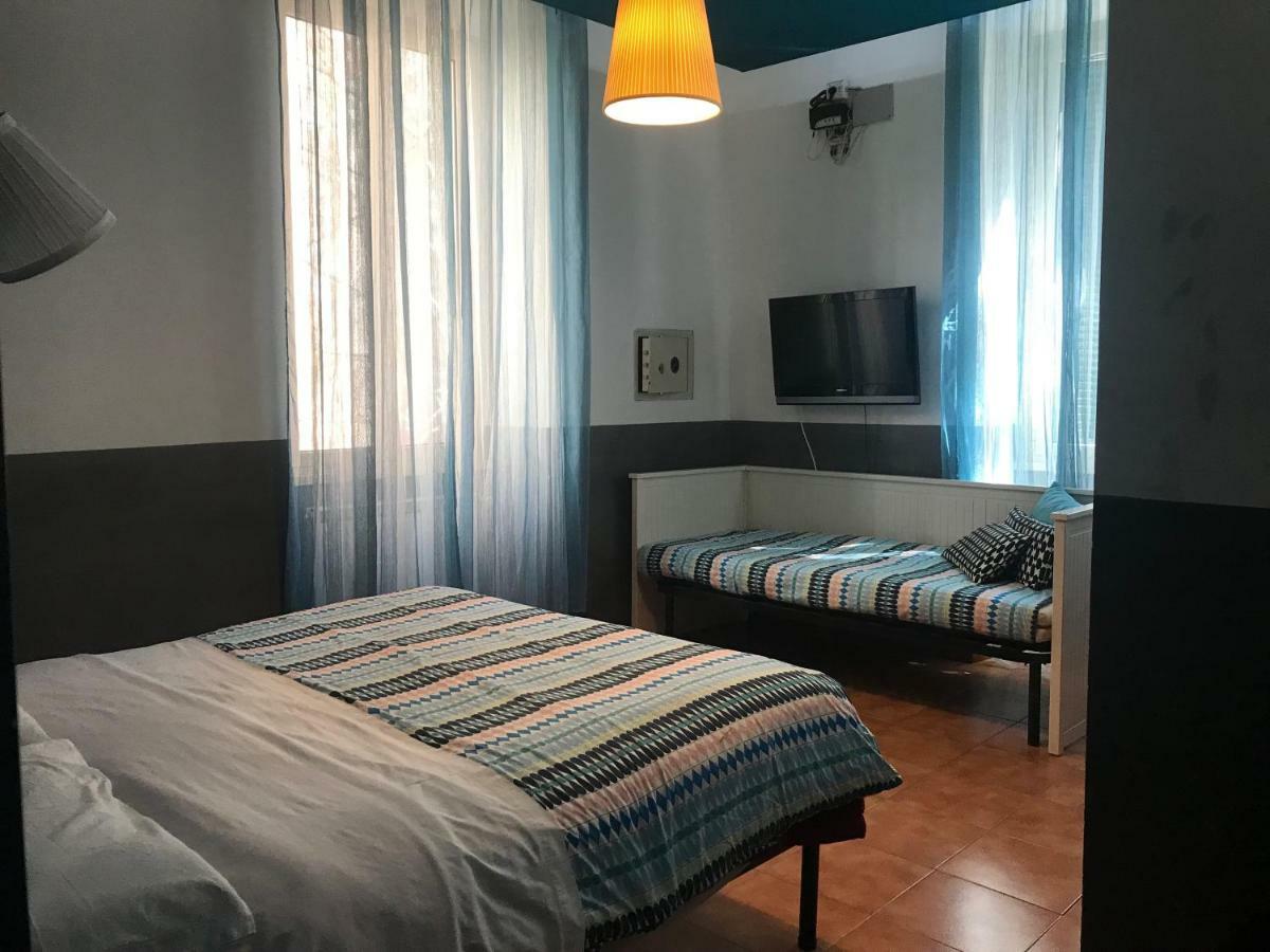La Casa Di Elena Hotel Rome Bagian luar foto